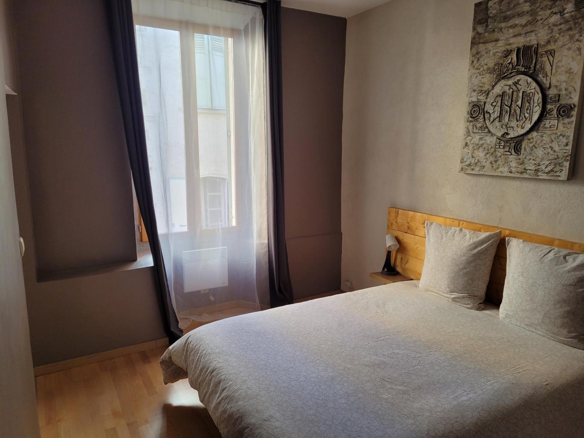 Souvenirs D'Hier Apartment Hyeres Bilik gambar